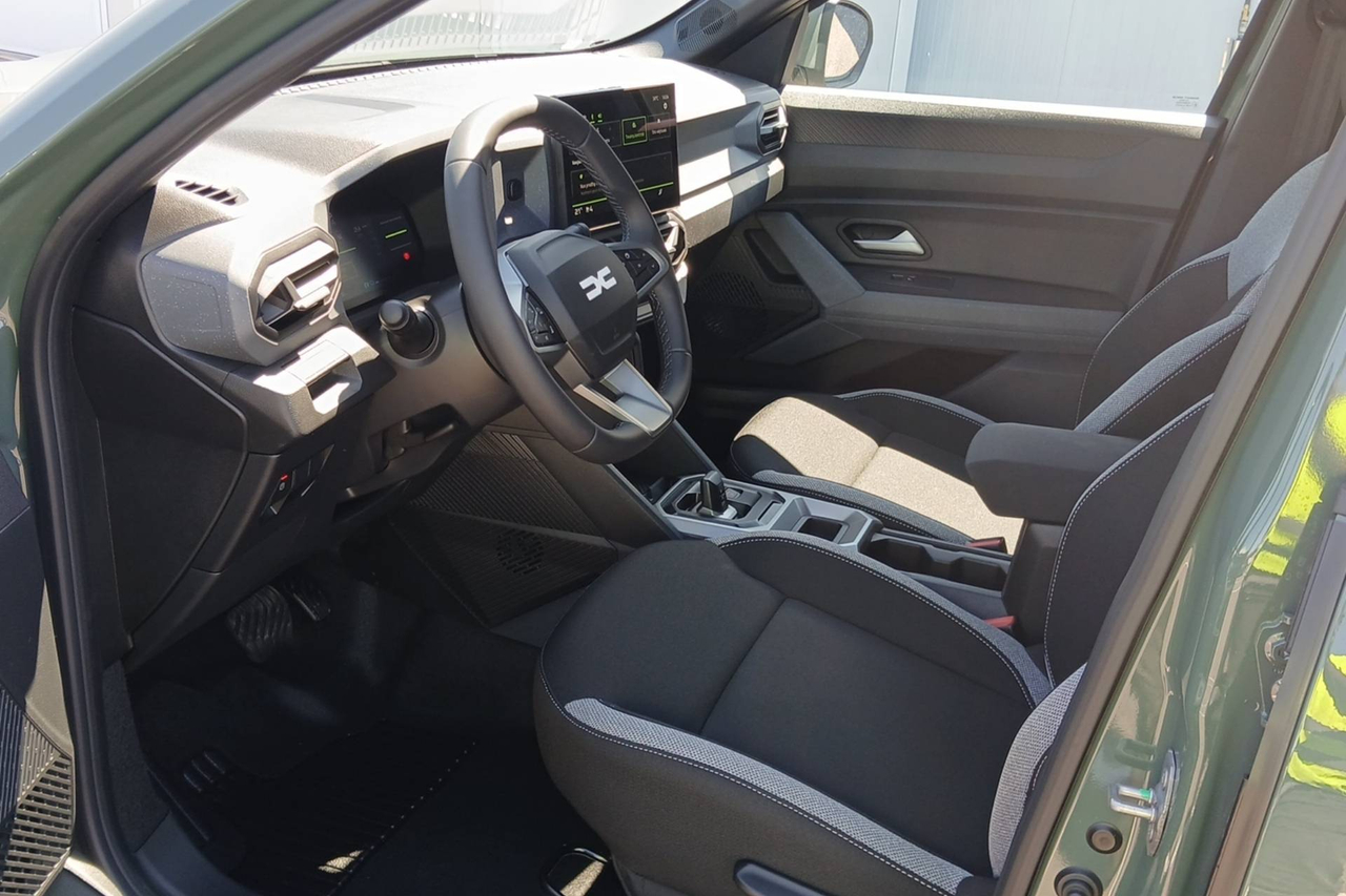 Dacia Duster — photo 10