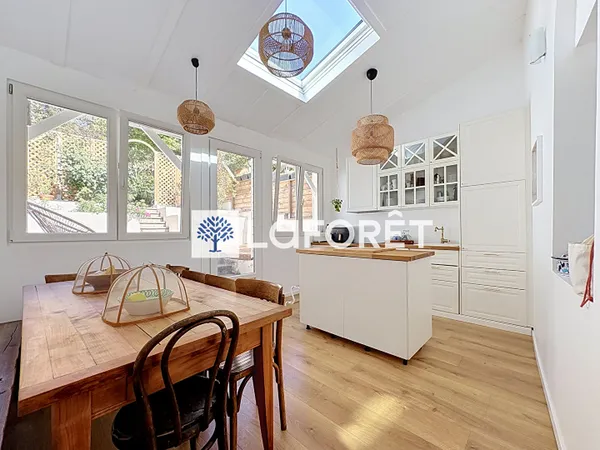Maison 5 pièces 132 m²
