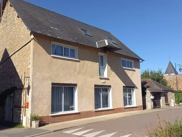 Maison 7 pièces 235 m²