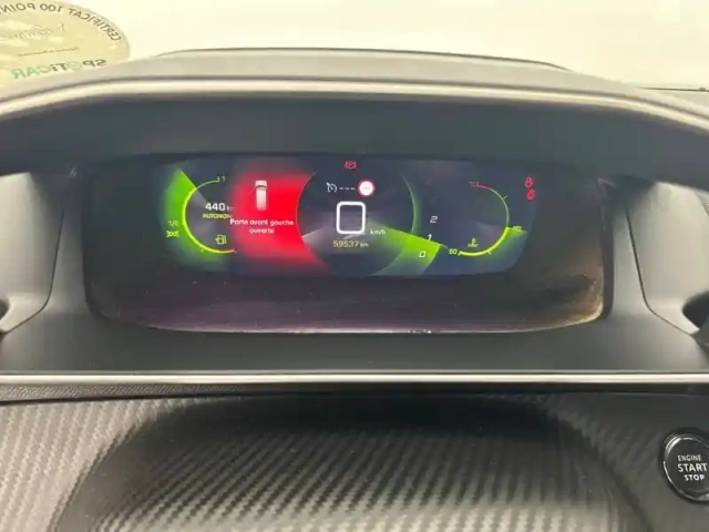 Peugeot 2008 puretech 130 s&amp;s bvm6 — photo 10