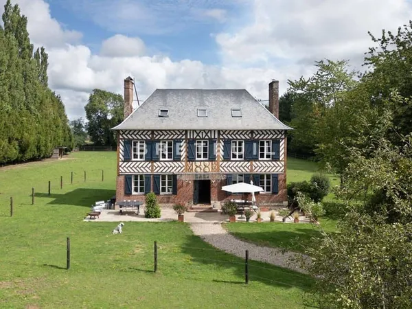 Maison 8 pièces 210 m²