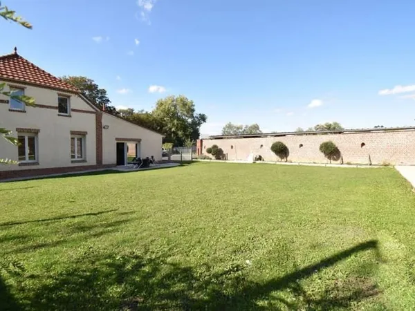 Ferme 8 pièces 245 m²
