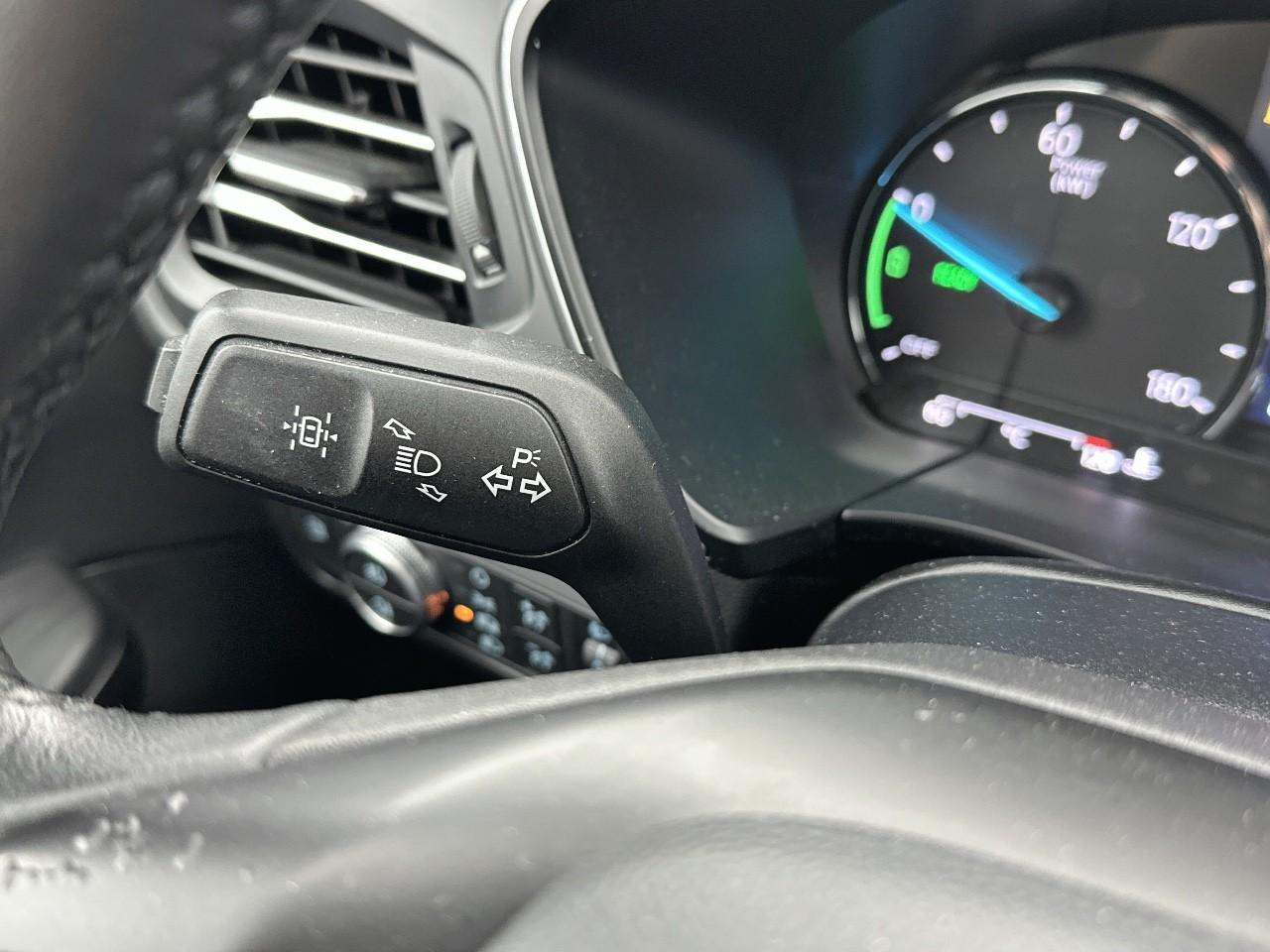 Ford Kuga 2.5 duratec 225 ch powersplit phev e-cvt s&s titan — photo 22
