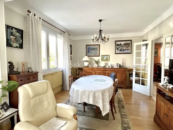 Maison 8 pièces 130 m²