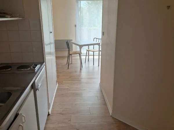 Location studio meublé climatisé