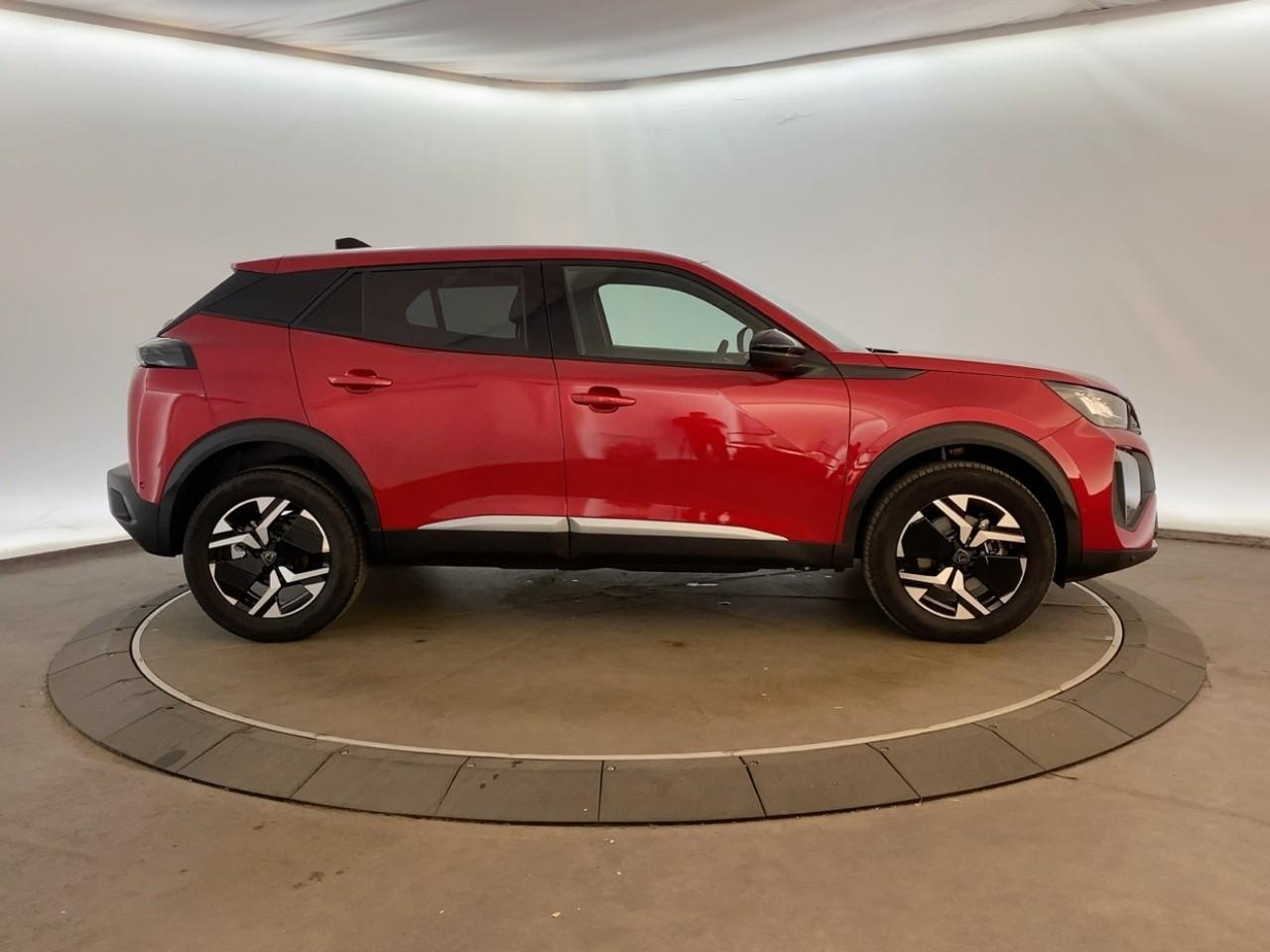 Peugeot 2008 hybrid 145 ch e-dcs6 allure — photo 4