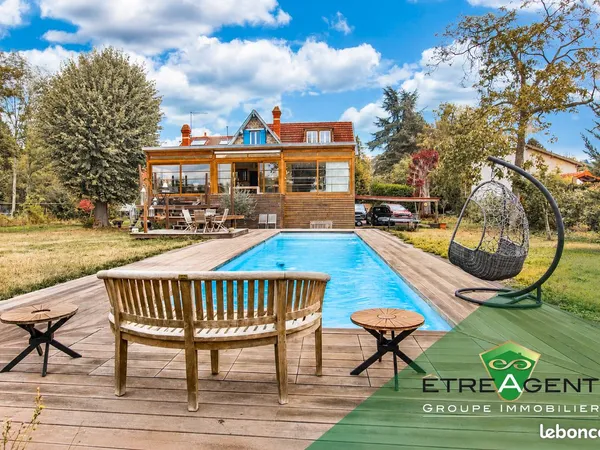 Propriété 7 pièces 170 m²