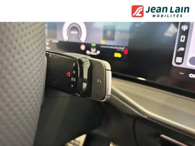 Audi Q3 sportback e-hybrid 272 ch s tronic 6 — photo 31