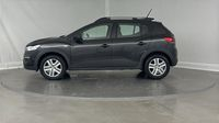 Dacia Sandero 1.0 TCe 90ch Stepway Confort -22 — photo 7