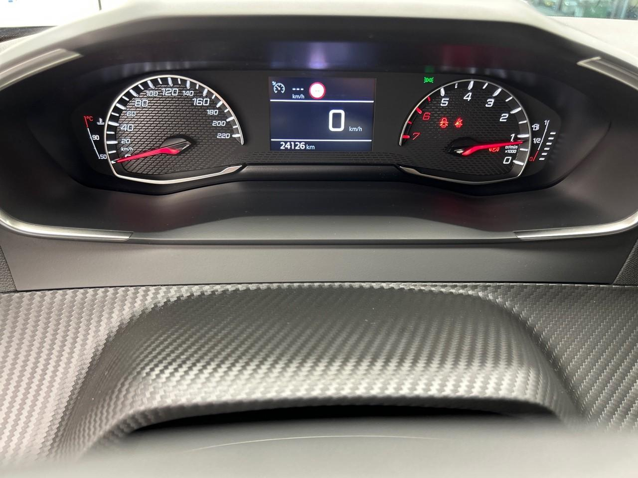 Peugeot 2008 100 s&s bvm6 style — photo 26