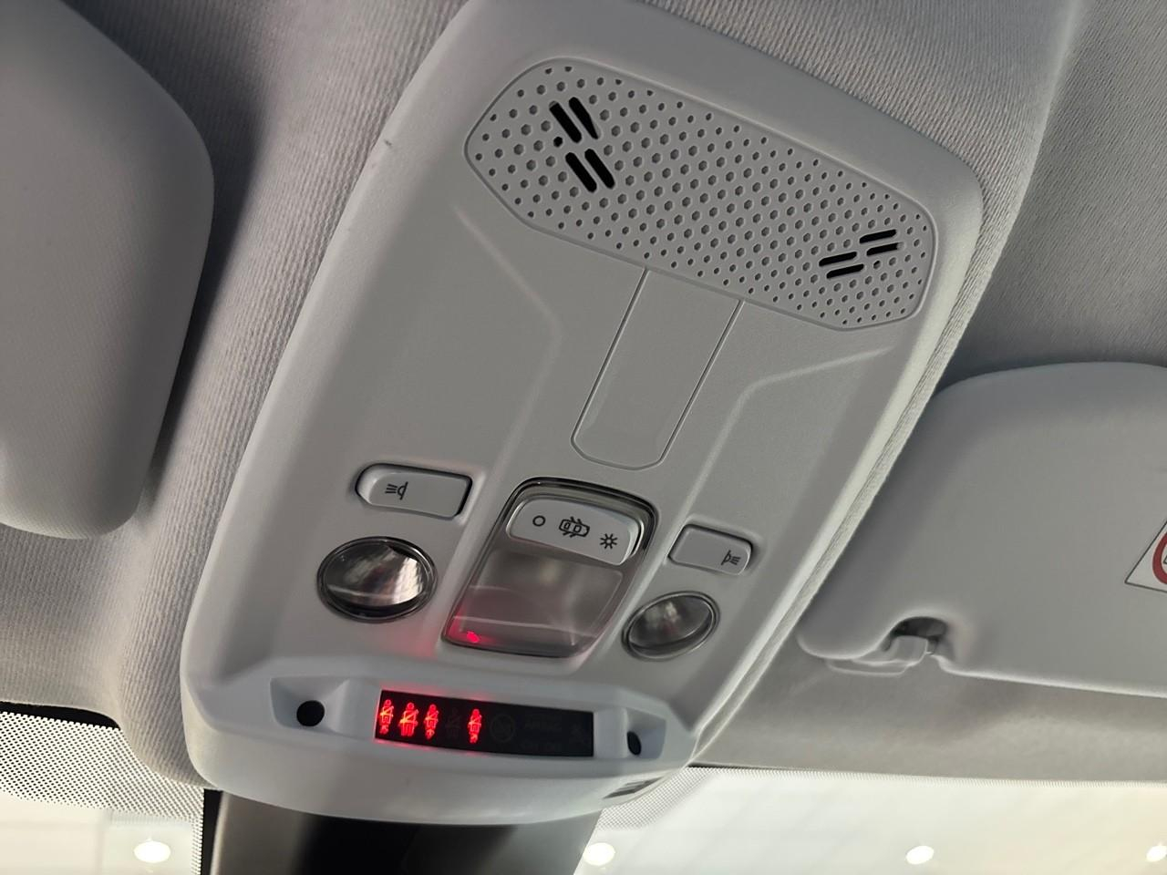 Peugeot 208 1.2 puretech 130ch s&s allure pack eat8 — photo 18