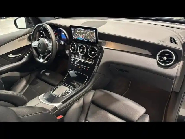 Mercedes Glc coupé 300 de 194+122ch amg line 4matic 9g-tronic — photo 6