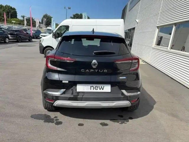 Renault Captur e-tech plug-in 160