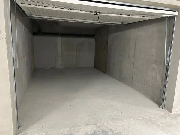 Parking 17 m²