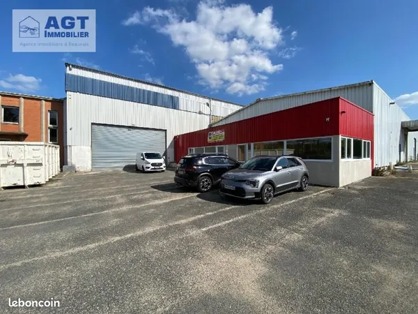 Local commercial 160 m²