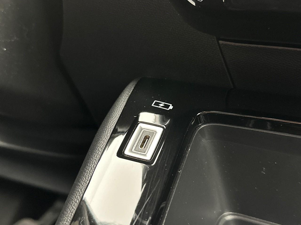 Peugeot 208 puretech 100 s&s bvm6 style — photo 27