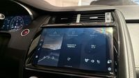 Jaguar E-Pace P300e PHEV 309ch R-Dynamic SE — photo 19