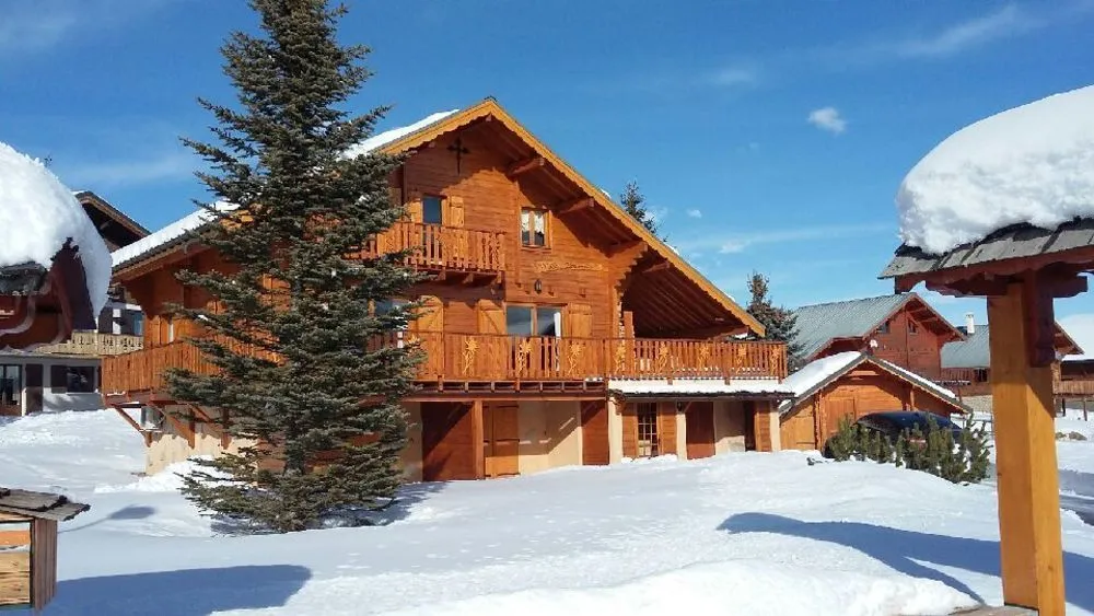 Photo 1