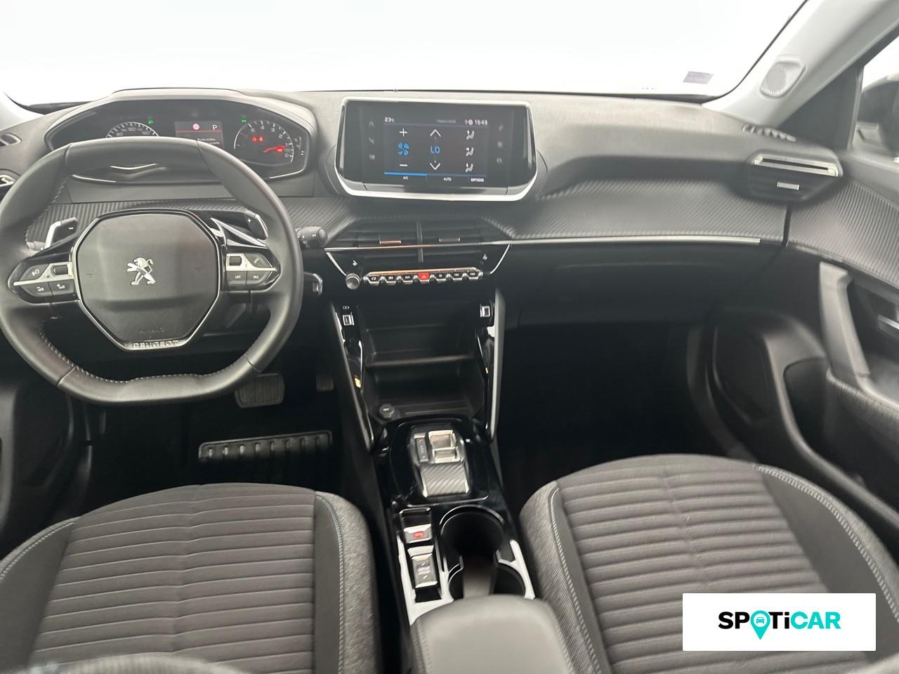 Peugeot 2008 1.2 puretech 130ch s&s style eat8 — photo 8