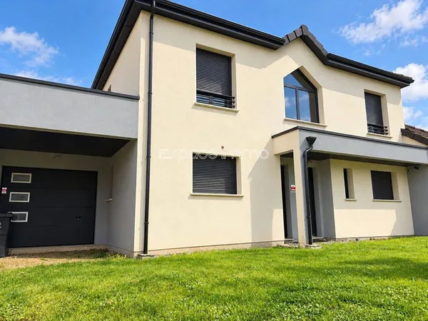 Maison de plain-pied 6 pièces 150 m²