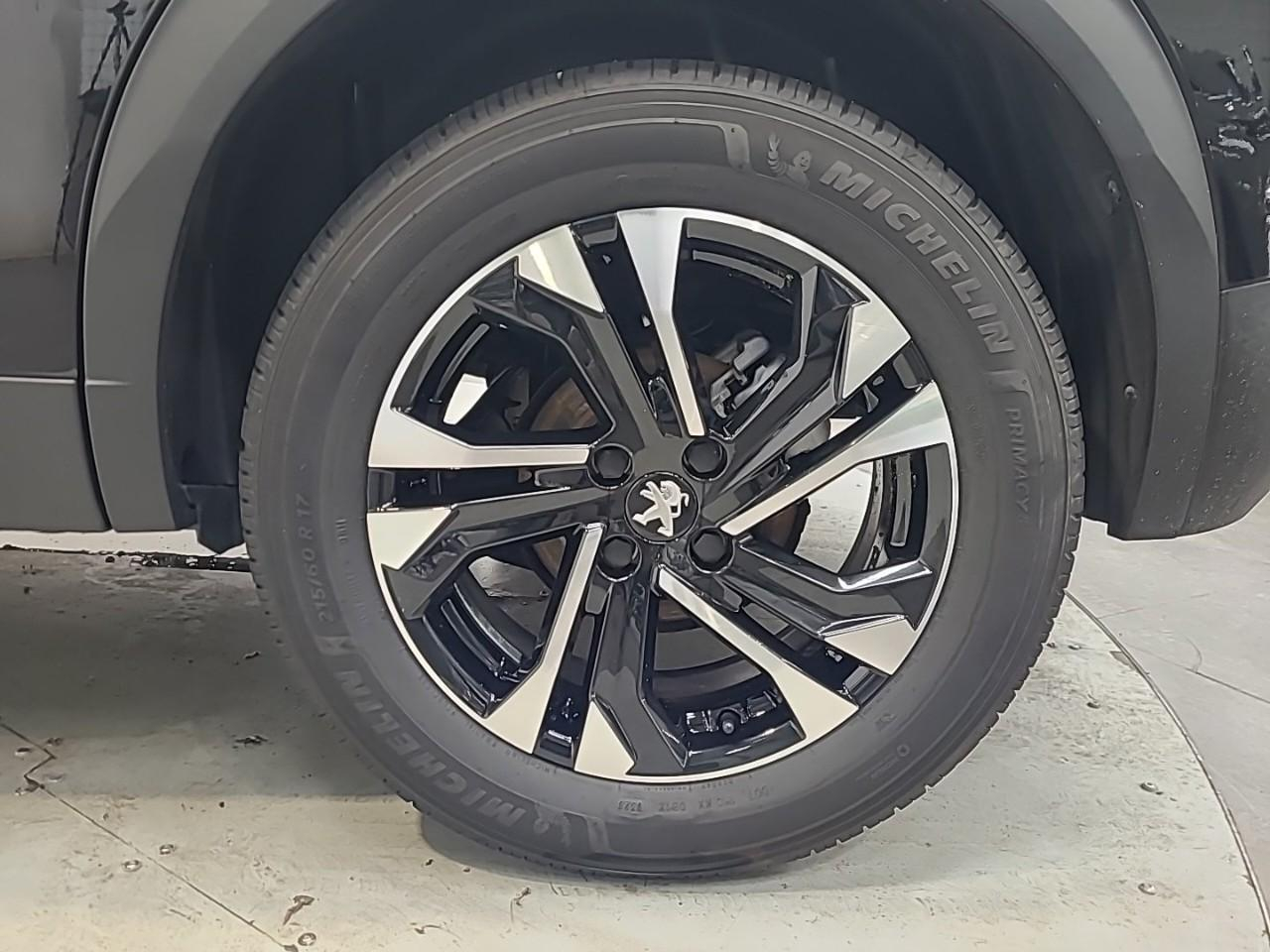 Peugeot 2008 bluehdi 130 s&s eat8 allure pack — photo 16