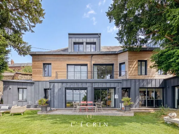 Maison de luxe 5 pièces 130 m²