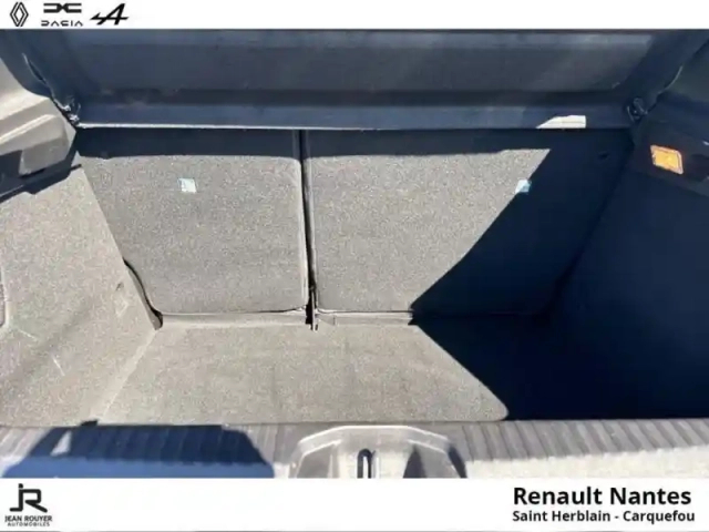 Renault Clio 1.5 blue dci 100ch evolution - auto ecole — photo 7