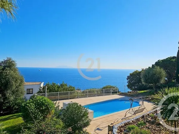 Maison 6 pièces 280 m²