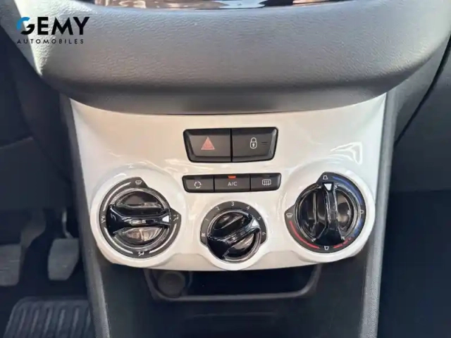 Peugeot 208 1.2 puretech 68ch bvm5 — photo 19