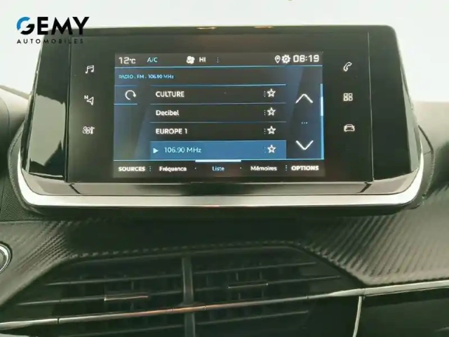 Peugeot 208 puretech 100 s&amp;s bvm6 — photo 14