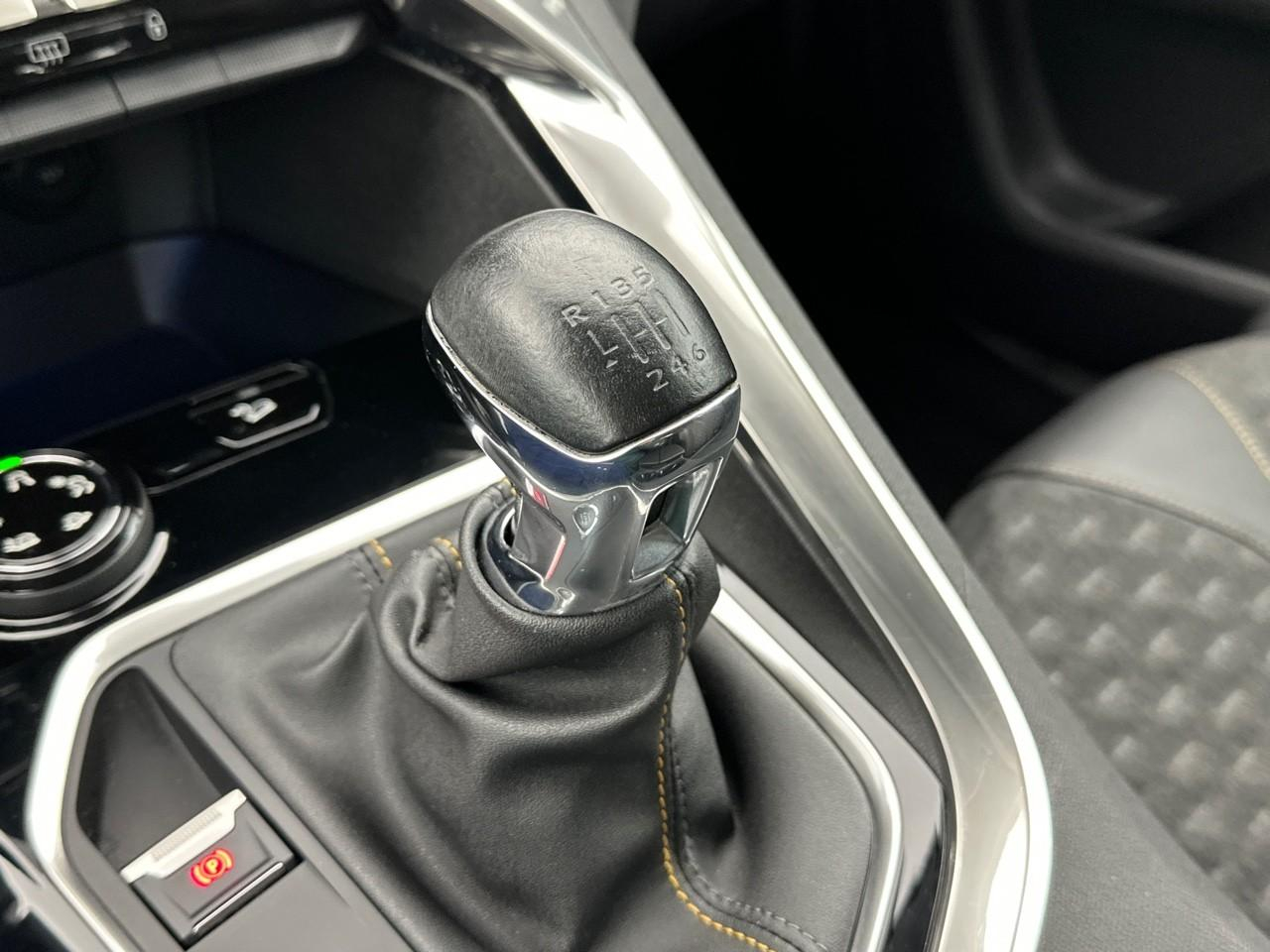 Peugeot 3008 puretech 130ch s&s bvm6 roadtrip — photo 34