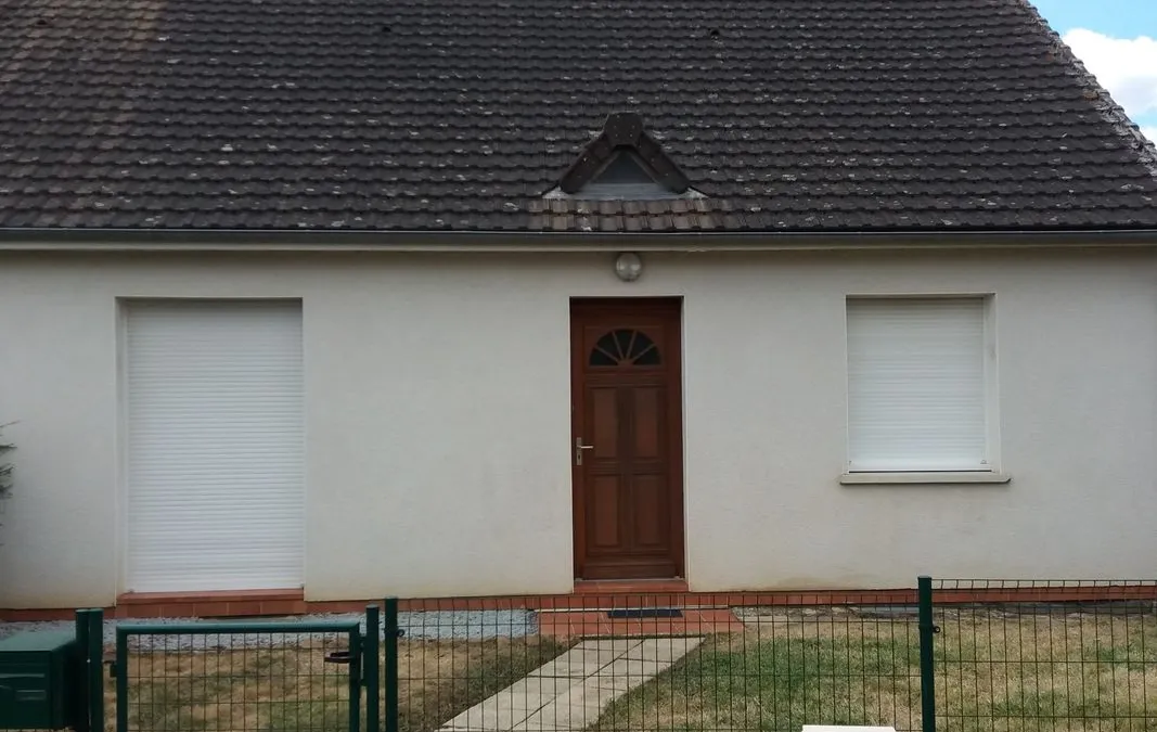 Photo 1