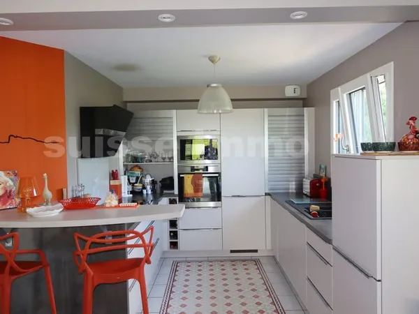 Maison - 6 pièce(s) - 135 m2