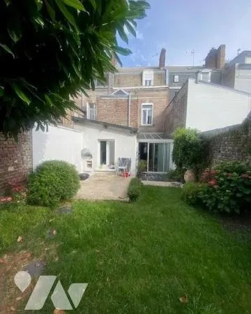 Maison 8 pièces 172 m²