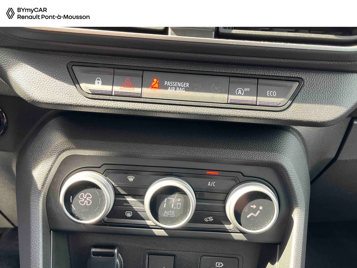 Dacia Jogger TCe 110 5 places — photo 17