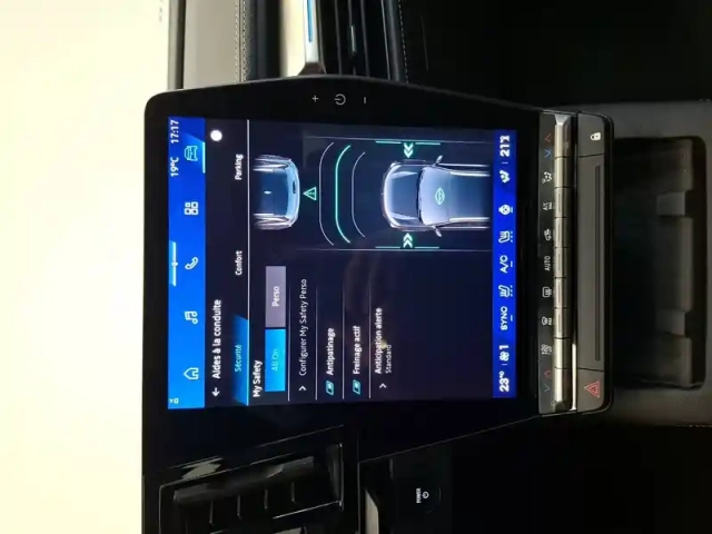 Renault Scenic e-tech electrique 220 ch grande autonomie — photo 39