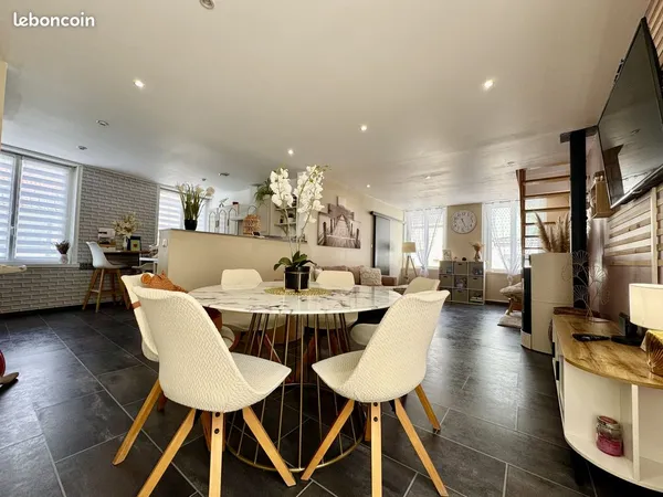 Maison 6 pièces 120 m²