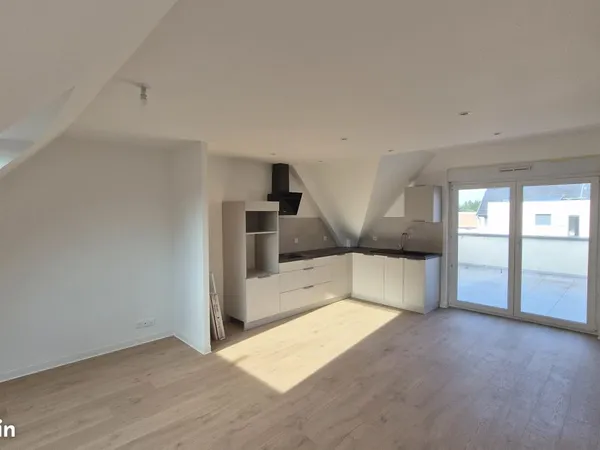 A louer 3 Piéces 80 m2, 66 m2 carrez climatisé SOUFFELWEYERSHEIM