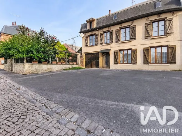 Maison 8 pièces 190 m²