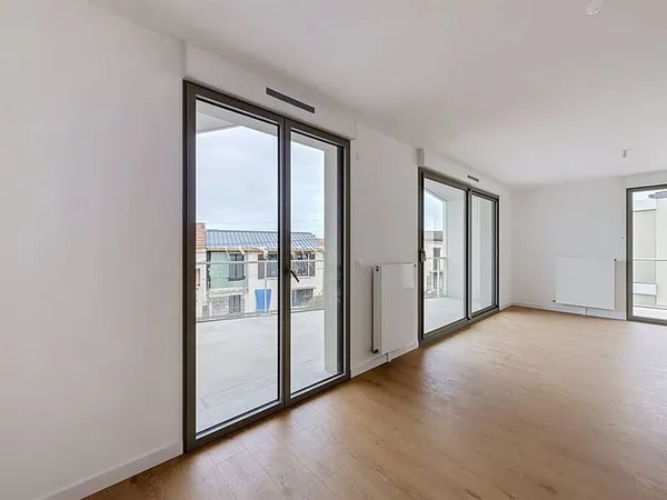 APPARTEMENT T3 NEUF TINQUEUX