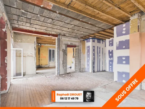 PONT EVEQUE - APPARTEMENT EN PLATEAU BRUT - 2 PLACES DE PARKING - CAVE