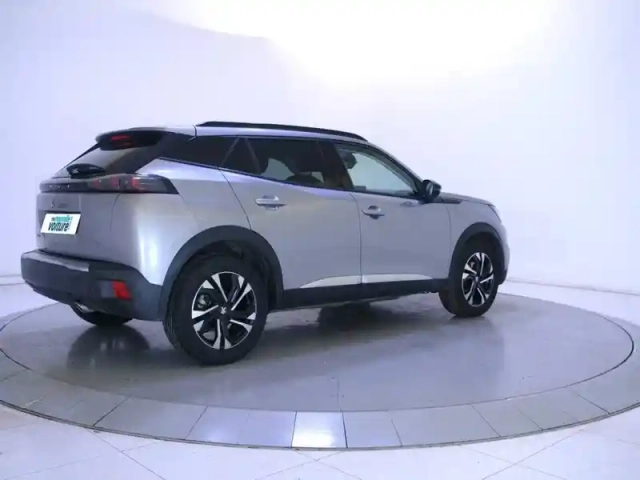 Peugeot 2008 bluehdi 130 s&amp;s eat8 — photo 5