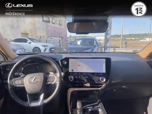 Lexus Nx 450h+ executive 4wd — photo 8
