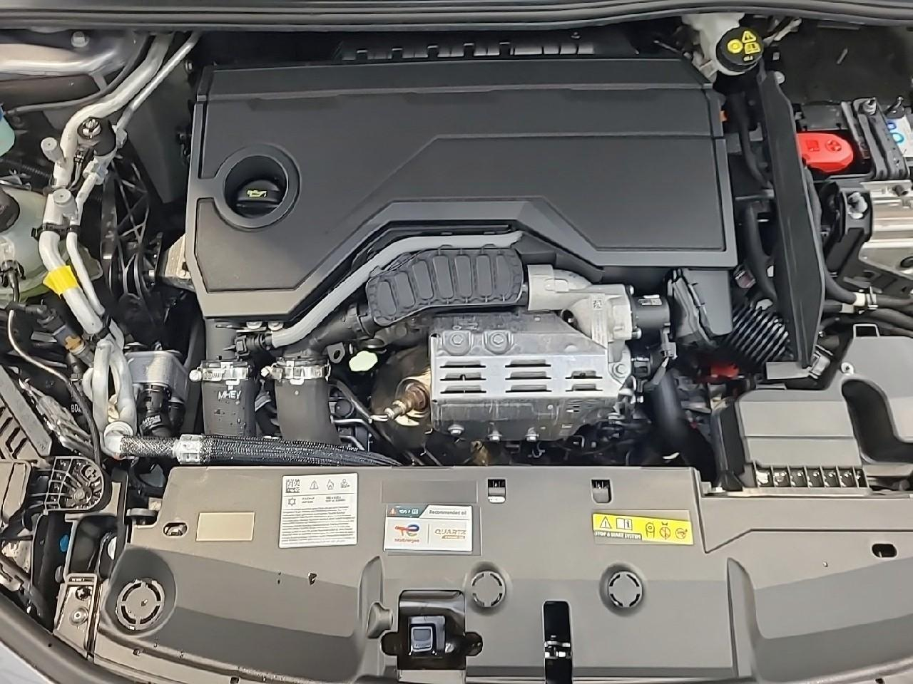 Peugeot 308 hybrid 145 e-dcs6 allure — photo 15