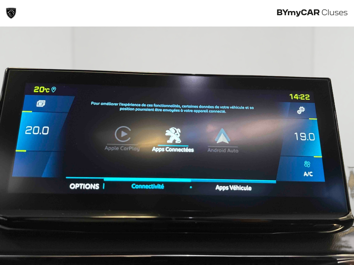 Peugeot 3008 Hybrid 225 e-EAT8 — photo 22