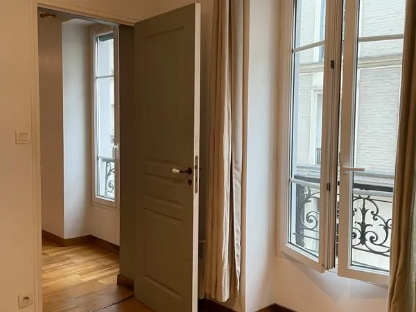 Paris 12e - 2 pièces de 33 m² - Lumineux, proche Nation et Reuilly-Diderot