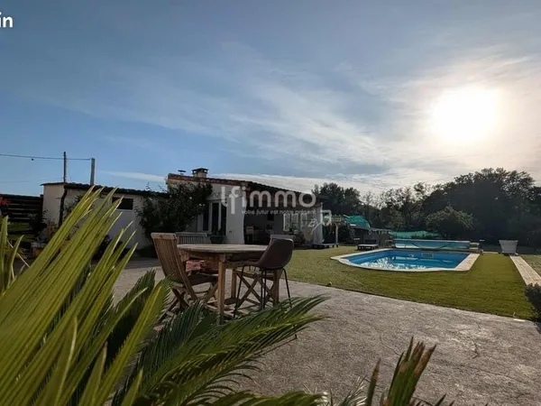 Maison 7 pièces 145 m²