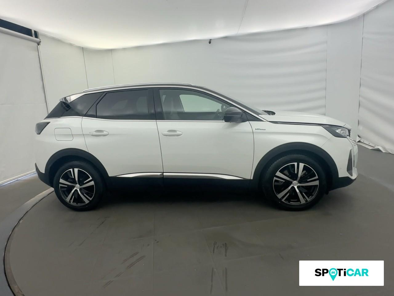 Peugeot 3008 gt hybrid 225 e-eat8 — photo 4