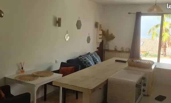 Studio 30 m2 à l'année scolaire