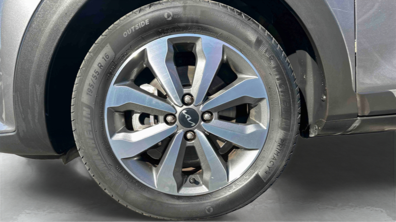 KIA Stonic 1.0 T-GDi 100 ch BVM6 — photo 14
